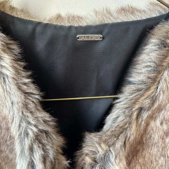 NWT Aldo Faux Fur Vest - Picture 3 of 8